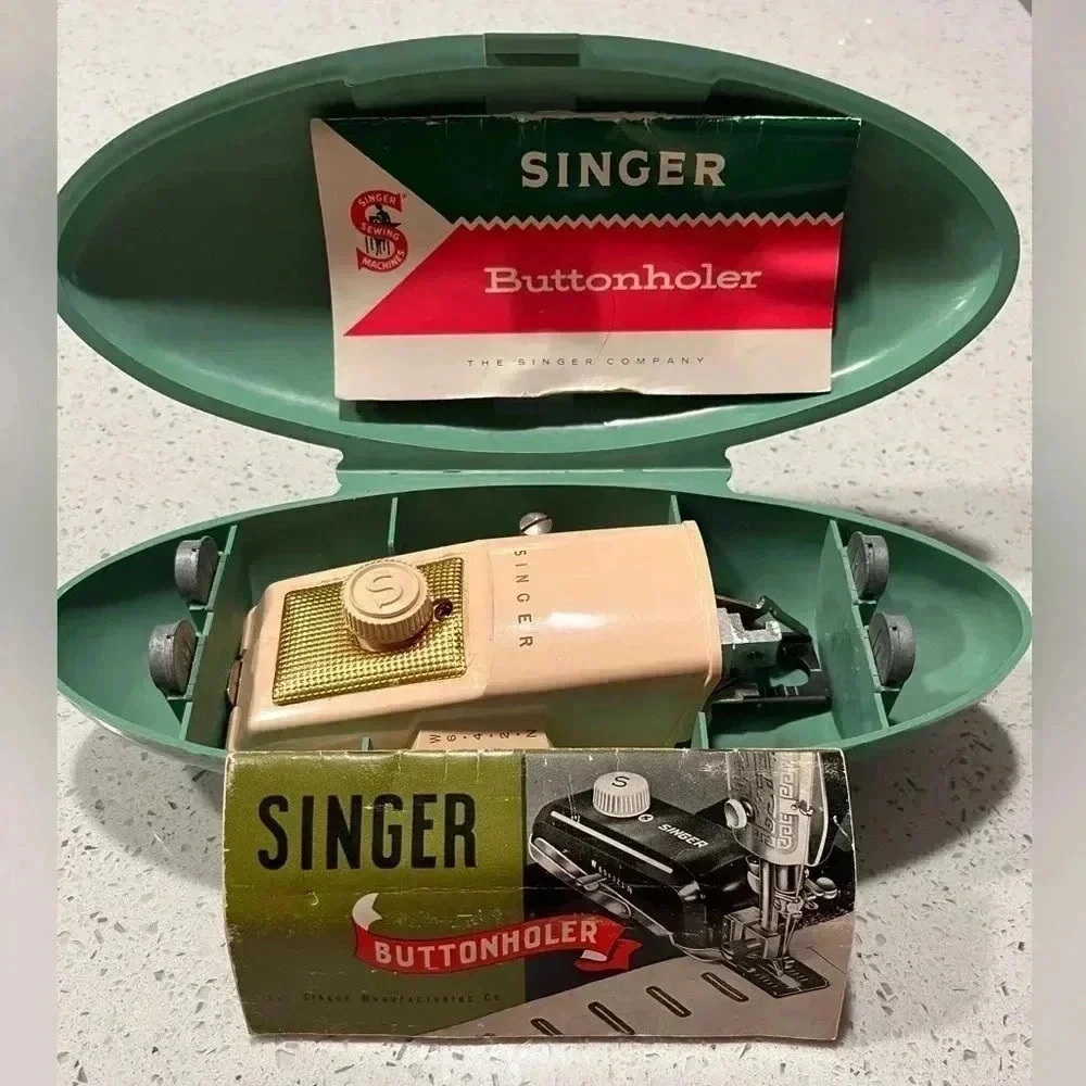Vintage Singer Buttonholer